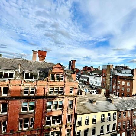 Manchester City Center Apartment Bagian luar foto